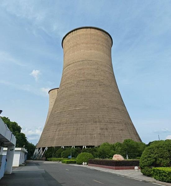 上海電廠冷卻塔拆除——專業技藝與安全護航并重