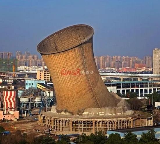 上海電廠冷卻塔拆除——技術升級,為安全拆除保駕護航